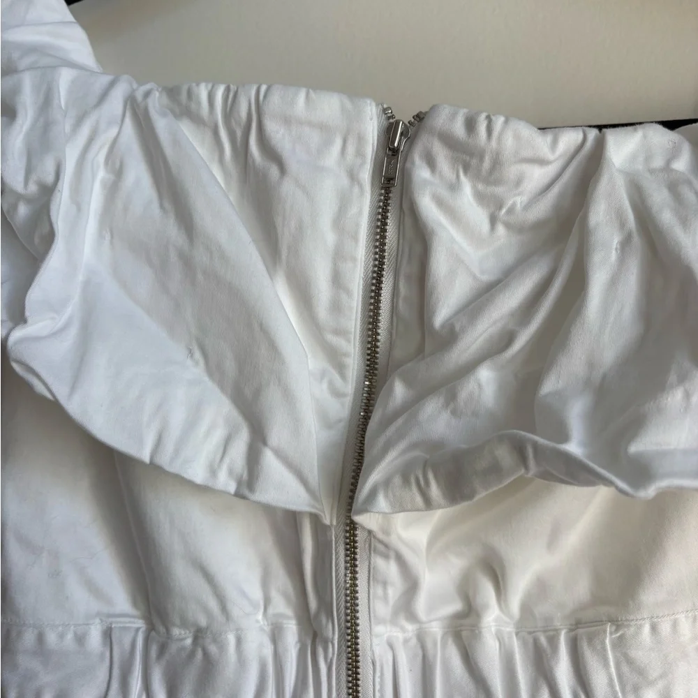 Ashley Park x RTR White Romper - Size 2 - Picture 7 of 7